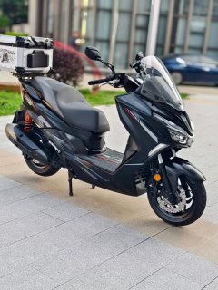 QJMOTOR Hong 250 - ფოტო 1