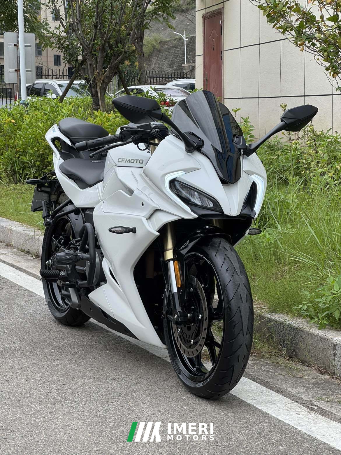 2023 CFMOTO 250SR