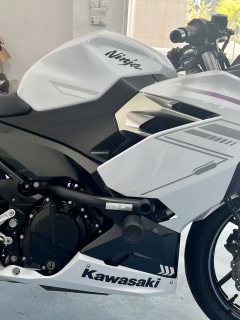 Kawasaki Ninja 400 - ფოტო 5