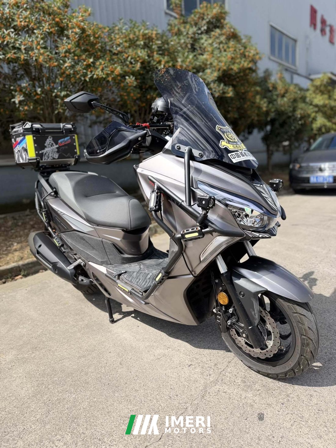 QJMOTOR Hong 250 - motorcycle from China