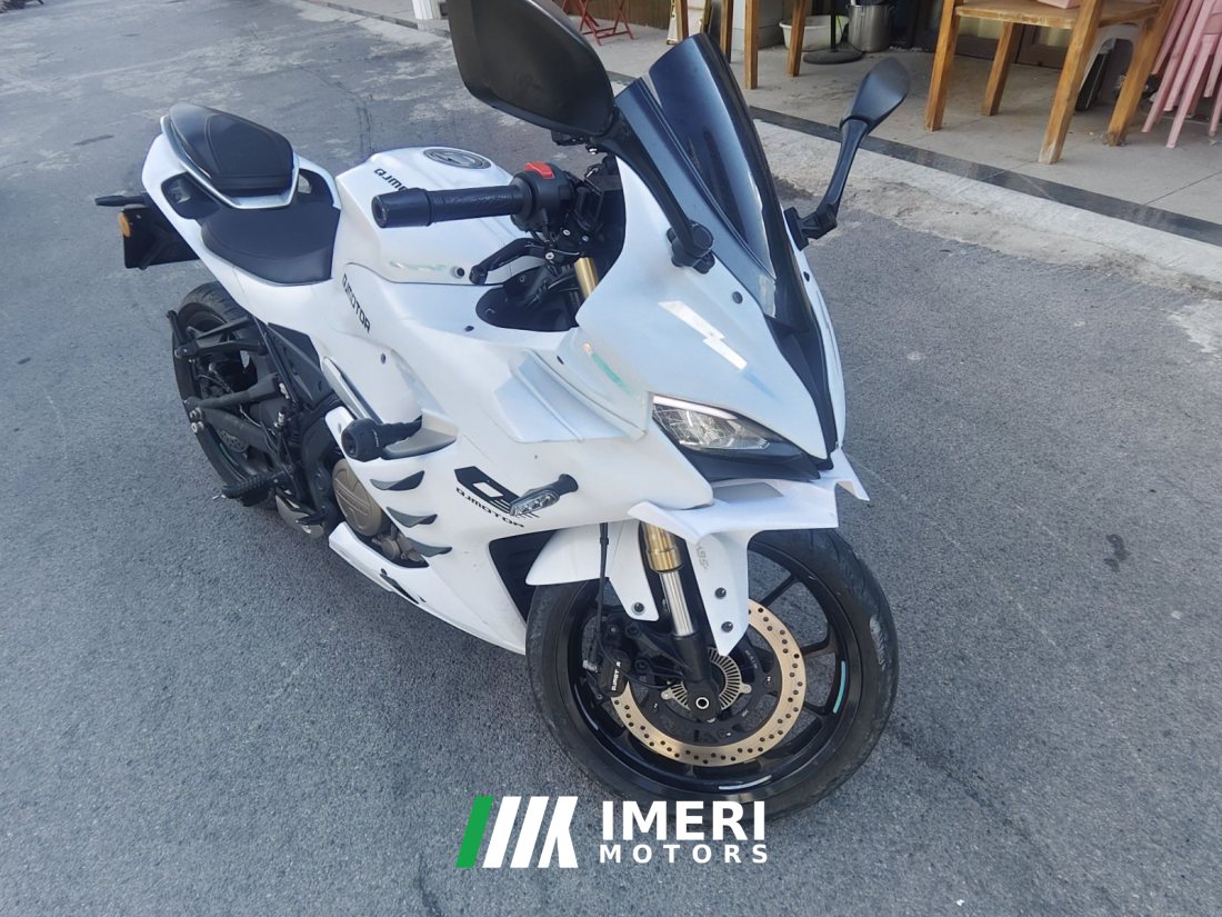 QJMOTOR SRK 250 - მოტოციკლი ჩინეთიდან