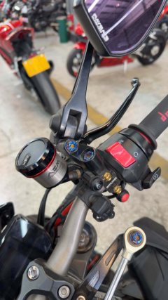 Honda CB650R - ფოტო 8