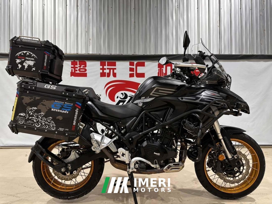 Benelli TRK552 550 cc - motorcycle from China