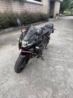 Haojue Suzuki GSX250R - ფოტო 2