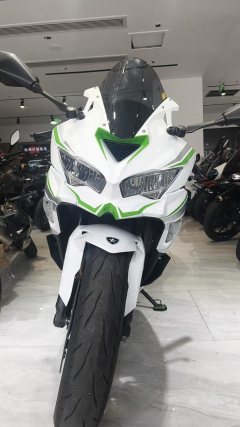 Kawasaki ZX-4R 400 cc - ფოტო 2