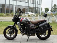Sundiro Honda CBF190TR - ფოტო 1