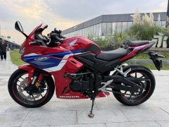 Honda CBR400R - ფოტო 4