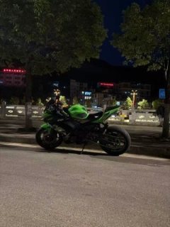 Kawasaki Ninja 650 - photo 2