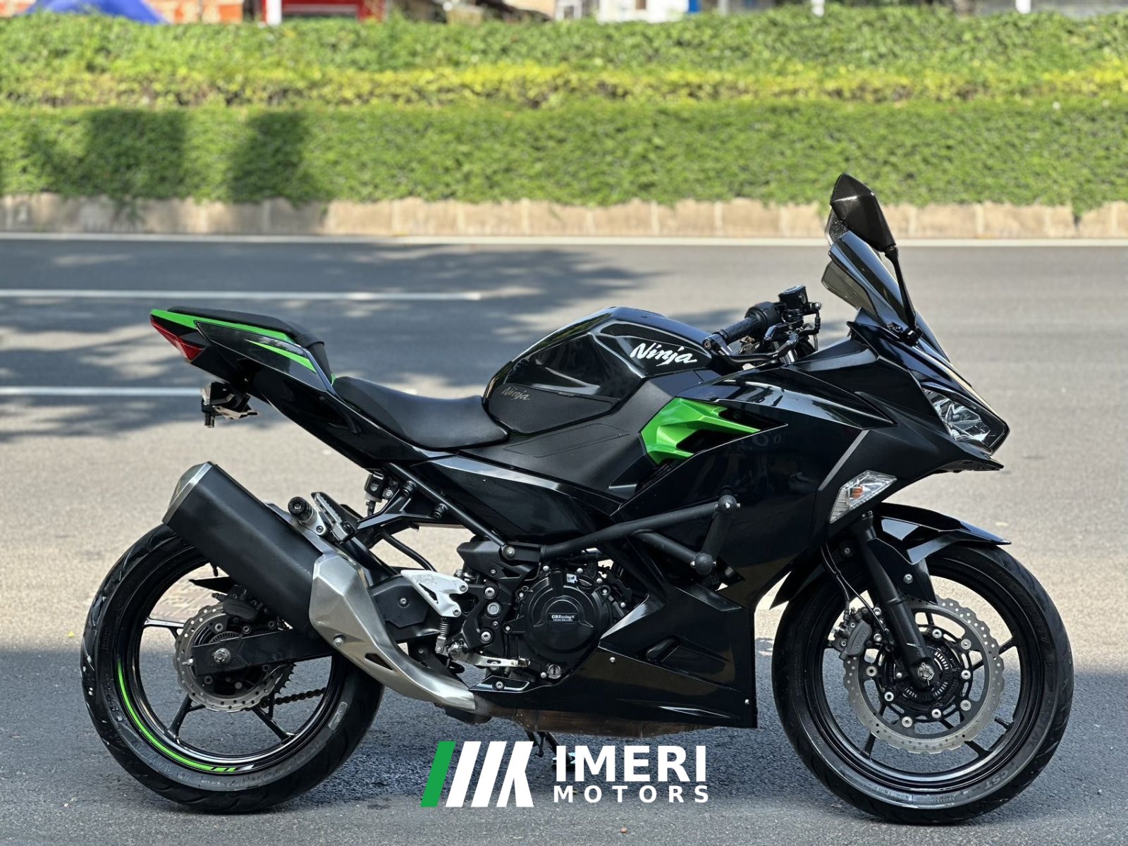 2021 Kawasaki Ninja 400