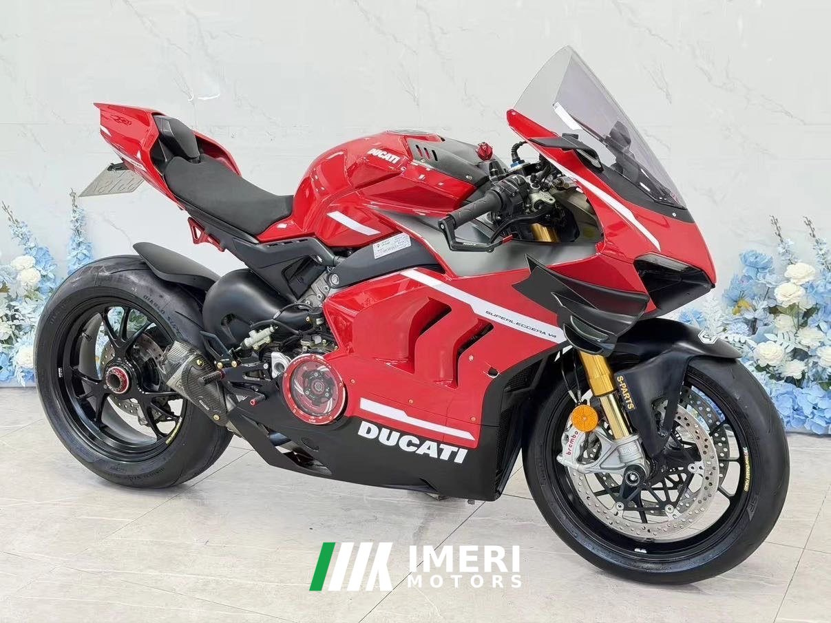 2022 Ducati Panigale V4 1100 cc