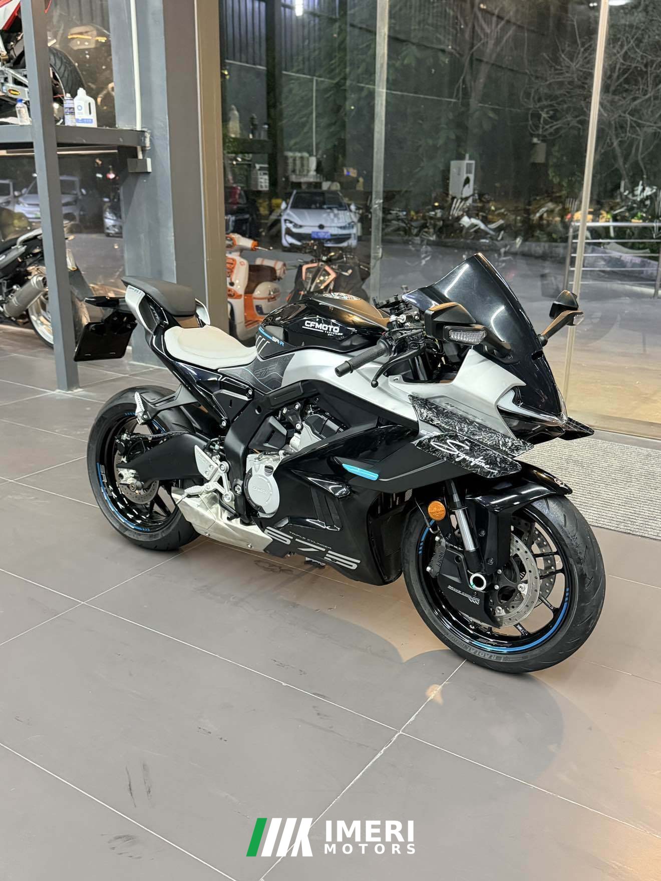 2024 CFMOTO 675SR-R