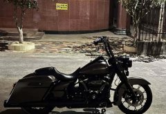 Harley-Davidson Road King 1860 cc - ფოტო 2