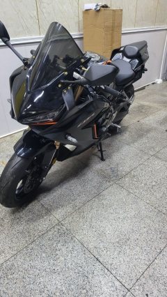 Honda CBR650R - ფოტო 4