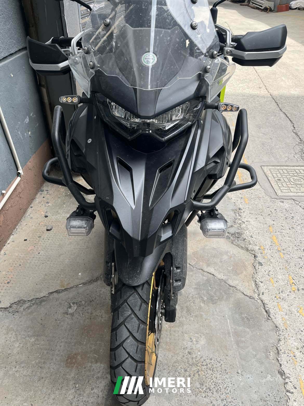 2025 Benelli TRK552 550 cc