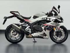 QJMOTOR Race 800 - ფოტო 4