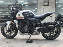 Triumph Trident 660 - ფოტო 1