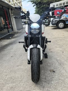Triumph Trident 660 - ფოტო 2