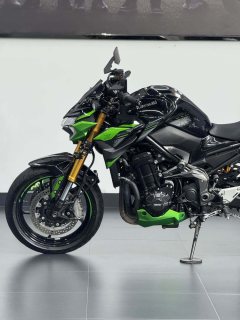 Kawasaki Z900 950 cc - ფოტო 9