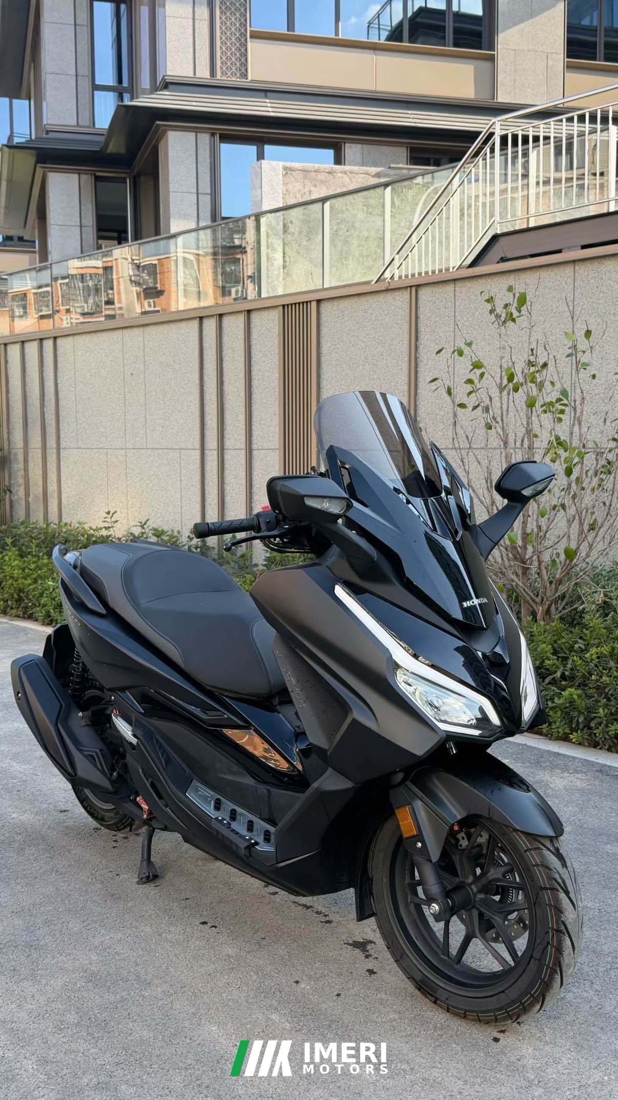 2025 Honda NSS350