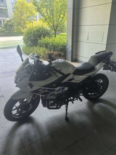 Haojue Suzuki GSX250R - ფოტო 2