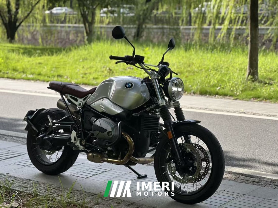 BMW R NineT 1200 cc - мотоцикл из Китая