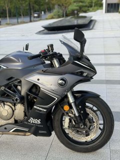 QJMOTOR Sai 600 - ფოტო 2