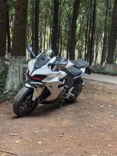 QJMOTOR Roewe i5 550 / Sai 550 *(Context-dependent, usually referring to the motorcycle "Sai 550" or Roewe car v - photo 3