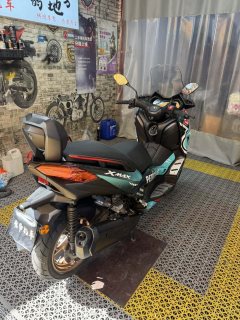 Yamaha XMAX 300 cc - ფოტო 5