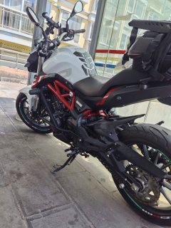 Benelli TNT 300 / BN 302S - ფოტო 1