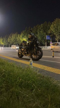 Kawasaki Z900 950 cc - photo 4
