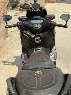Yamaha XMAX 300 cc - ფოტო 3