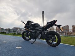 Haojue Suzuki GSX250R - ფოტო 3