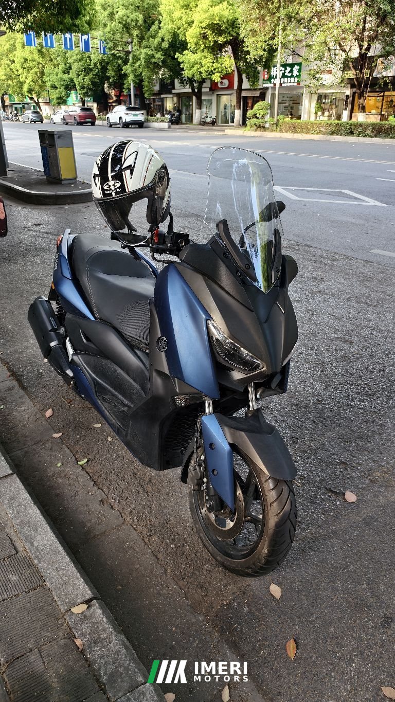 2021 Yamaha XMAX 300 cc