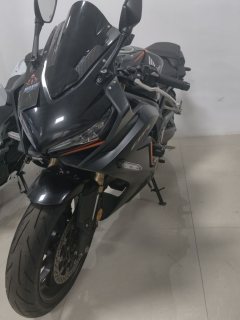 Honda CBR650R - ფოტო 6