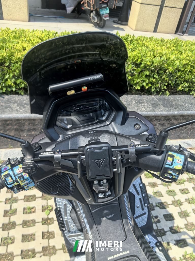 2025 Yamaha NMAX 155 cc