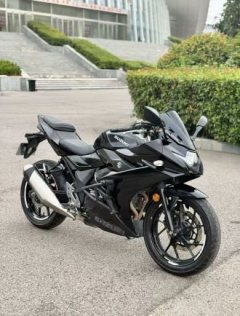Haojue Suzuki GSX250R - ფოტო 2