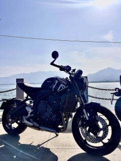Triumph Trident 660 - ფოტო 1