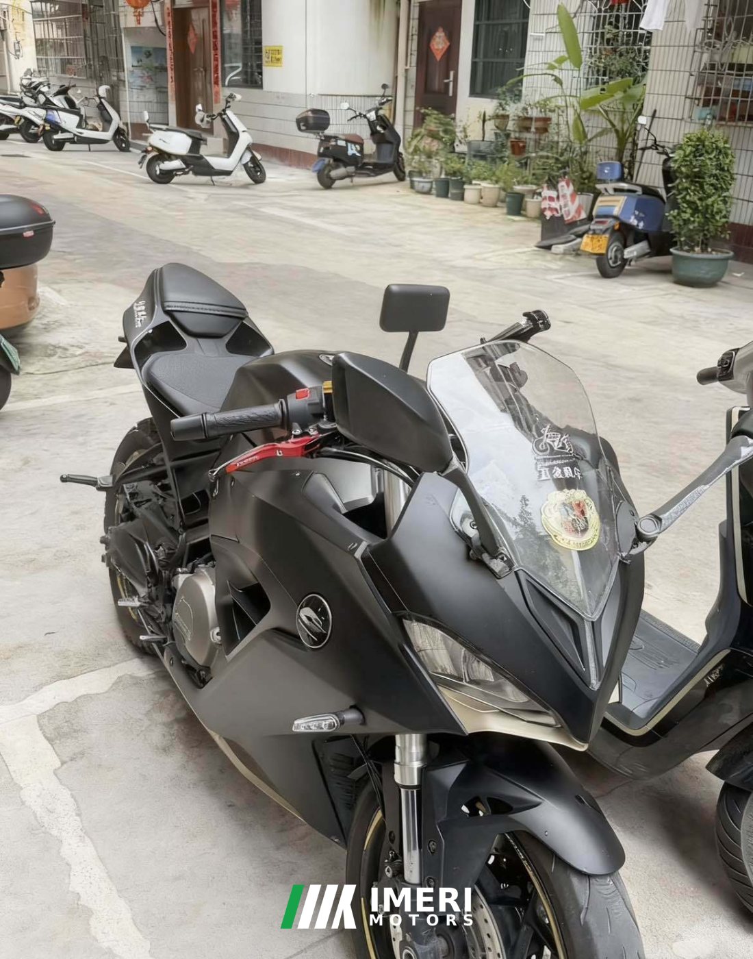 QJMOTOR Race 350 - motorcycle from China