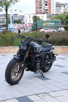 Voge CU525 500 cc - ფოტო 5