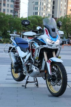 Honda CRF1100L Africa Twin - фото 3