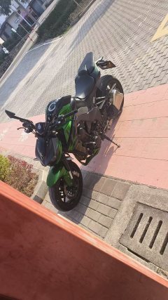 Kawasaki Z1000 - ფოტო 4