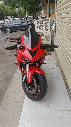 QJMOTOR Sai 600 - ფოტო 4