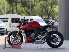 Ducati Street Fighter V4 1100 cc - ფოტო 3