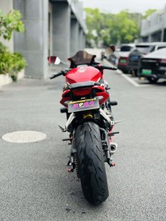 Honda CBR650R - ფოტო 8