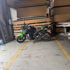 Kawasaki Z400 - ფოტო 4