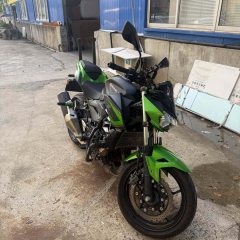 Kawasaki Z400 - ფოტო 5