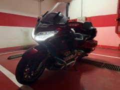 Honda Gold Wing GL1800 - ფოტო 1