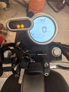 QJMOTOR Yishi 250 - ფოტო 4