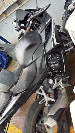 Honda CBR400R - ფოტო 1