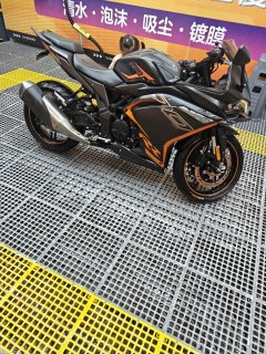 Voge 300RR - ფოტო 3